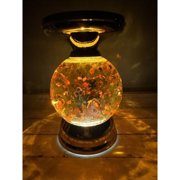 Bath & Body Works Fall Farmhouse Water Globe Swirling Leaves Barn Candle Holder
